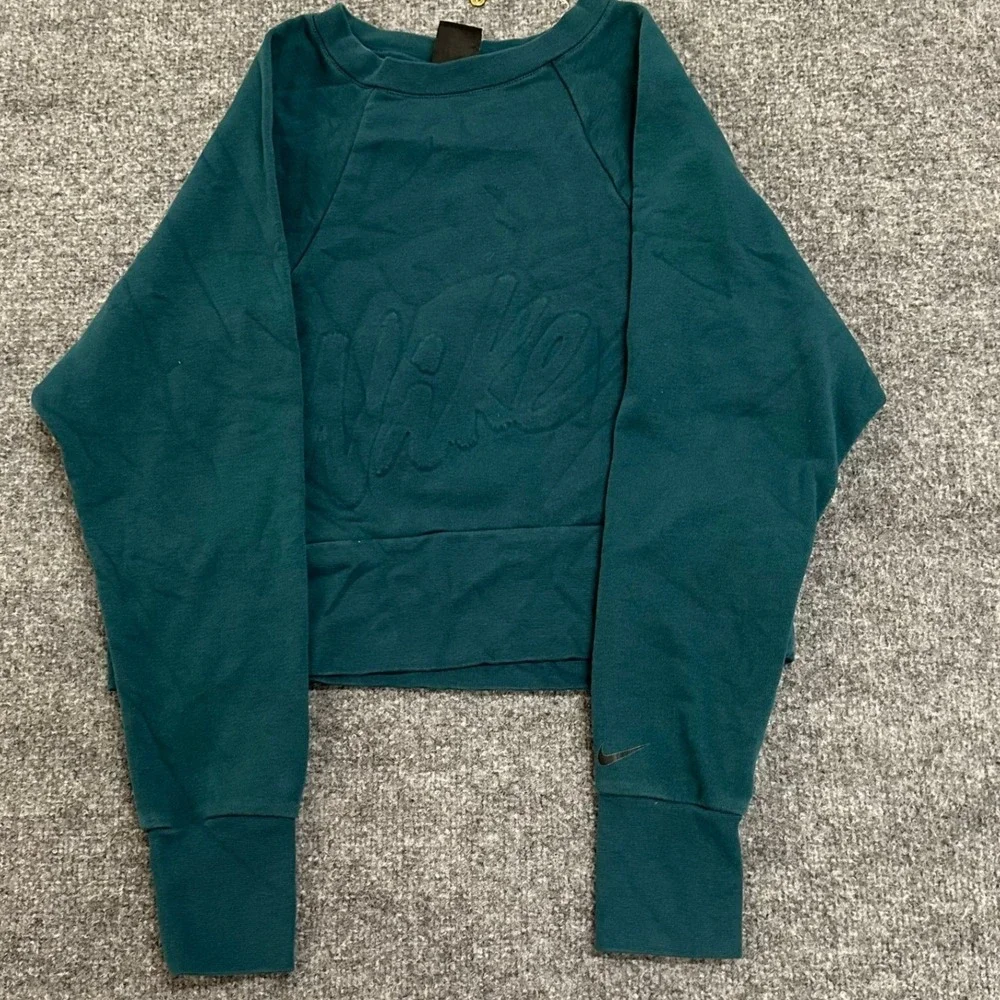 Nike Sweatshirt Womens Size XS Teal Dri-Fit Embossed Logo Pullover Raglan